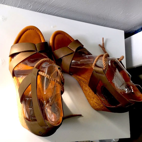 Sperry Olive Wedges - Picture 6 of 7